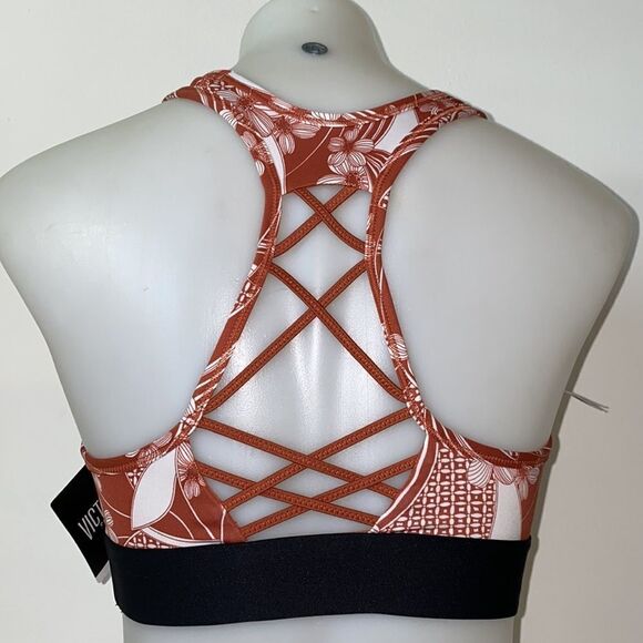 New Victoria Secret Sport bra - Picture 4 of 6